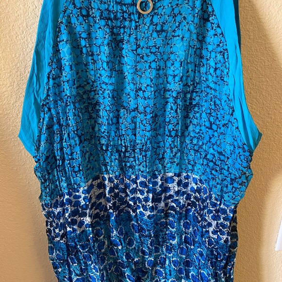 Beautiful Blue Dress 💙 - Picture 7 of 8